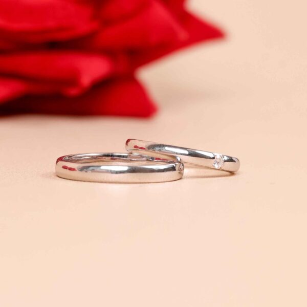 Cincin kawin berlian eropa model Maira Couple Ring