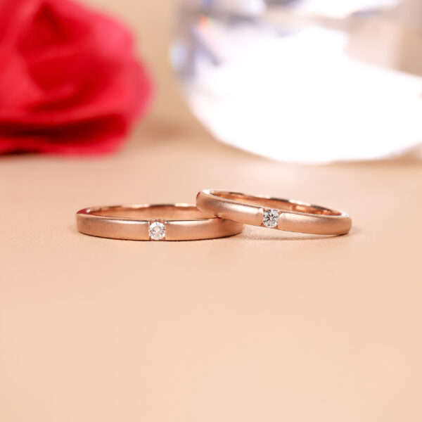 Cincin kawin berlian eropa model Crux couple ring